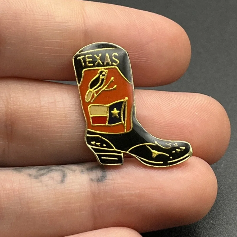 Texas Cowboy Boot State Bird‎ State Flag Lapel Hat Pin